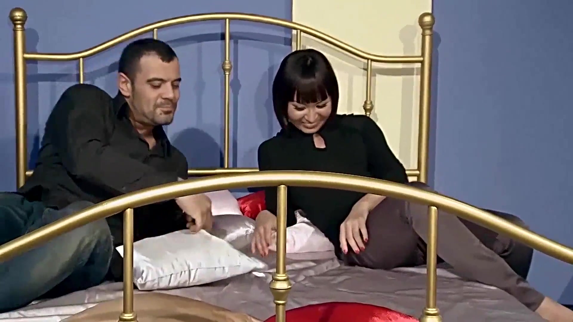 Extremely Pretty Slut Loves Bdsm. Part 1.