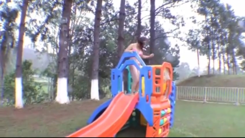 Violente Lesbian Humiliation In Rural Zone