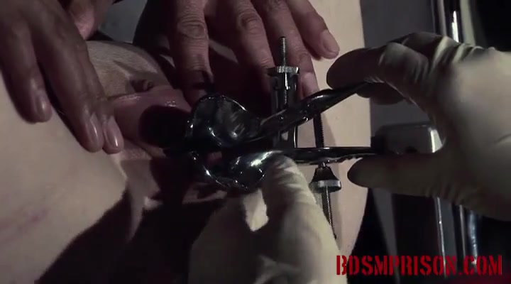 College Campus Flirt Is Imprisoned For Bdsm Humiliating Punishment